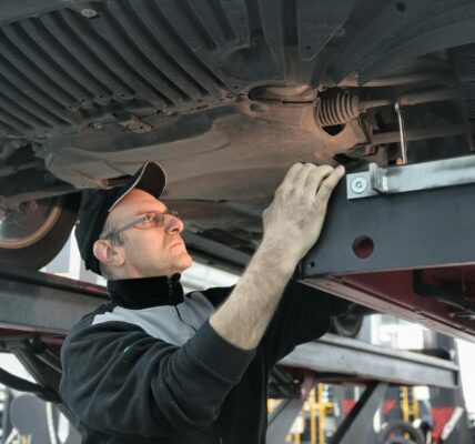 Signs of Car Mechanical Issues